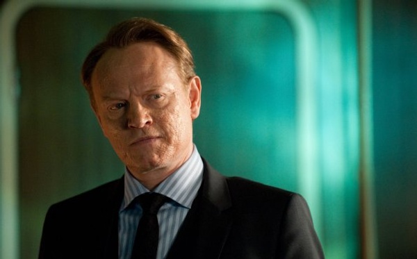 Fringe - Brave New World part 2 - Jared Harris as David Robert jones