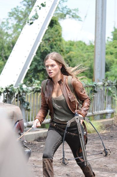 Revolution - Tracy Spiridakos As Charlie Matheson - SciFiEmpire.net