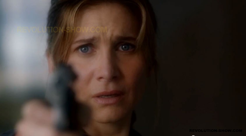 Elizabeth Mitchell as Rachel Matheson In Revolution ep 2 Chained Heat