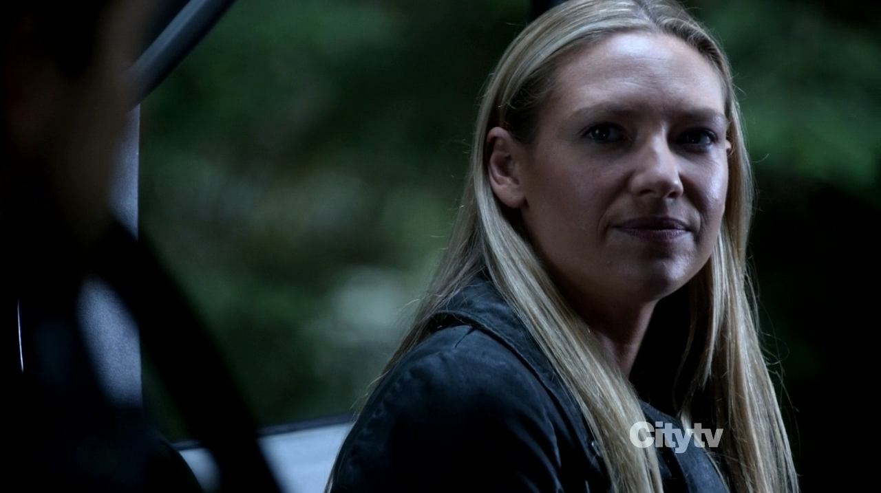 Anna Torv - Fringe The Recordist review