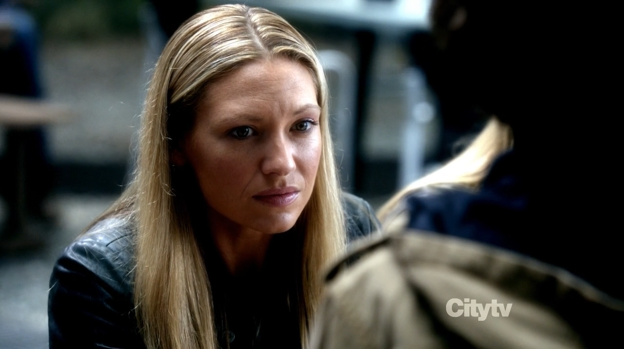 Anna Torv as Olivia Dunham - Fringe - The Recordist