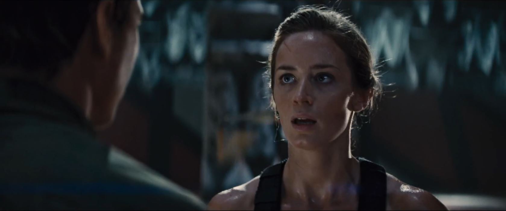 emily blunt edge of tomorrow gif