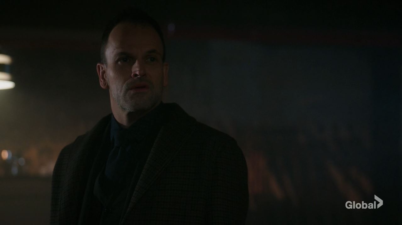 Elementary series finale review - Sherlock Holmes played by Jonny Lee Miller