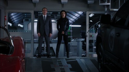 Agents of SHIELD - Coulson and May waiting for Mike Peterson