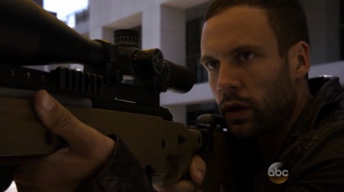 Agents of SHIELD S2Ep2 Heavy Is the Head Review - agent Hunter tries to shoot Creel