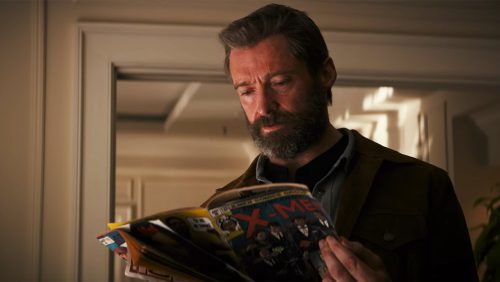 new Logan trailer - Logan reading a comic