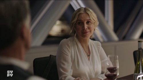 The Expanse S03E02 IFF Review - Elizabeth Mitchell as Rev. Dr. Anna Volovodov