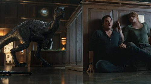 Jurassic World Fallen Kingdom Review Owen and Claire hiding from Indoraptor