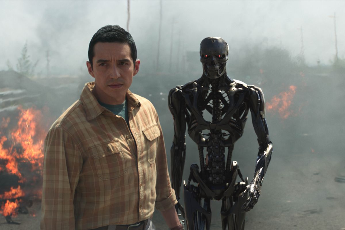 Terminator Dark Fate Review - Gabriel Luna as The Terminator