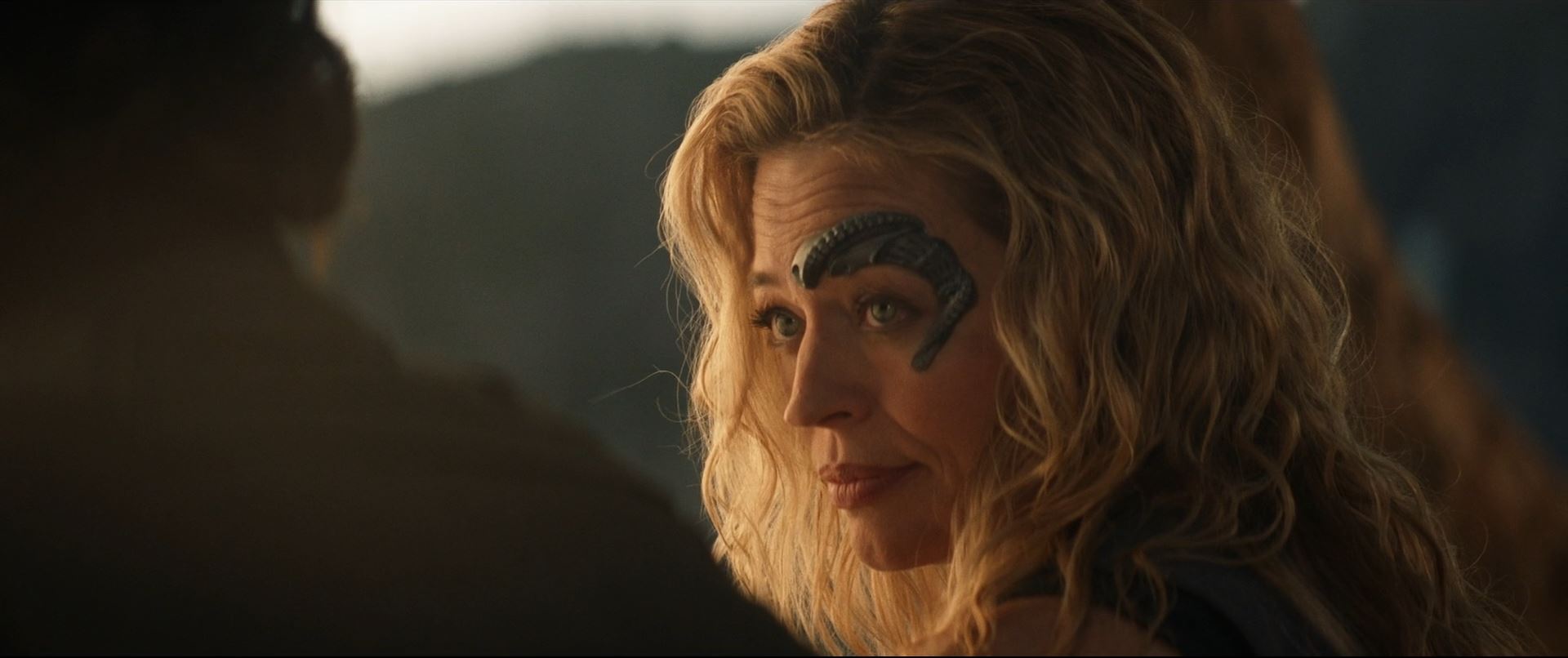 Star Trek Picard S01E10 Et in Arcadia Ego Part 2 Review - Jeri Ryan as Seven of Nine