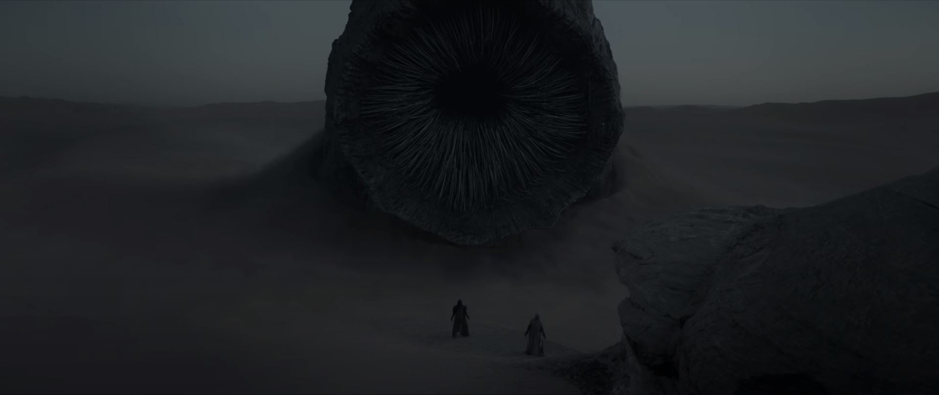 Dune movie trailer Sandworm of Arrakis
